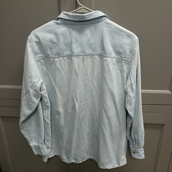 Distressed Jean Long Sleeve Shirt Women's Large Denim Worn w/Holes 100% Cotton - Picture 2 of 16
